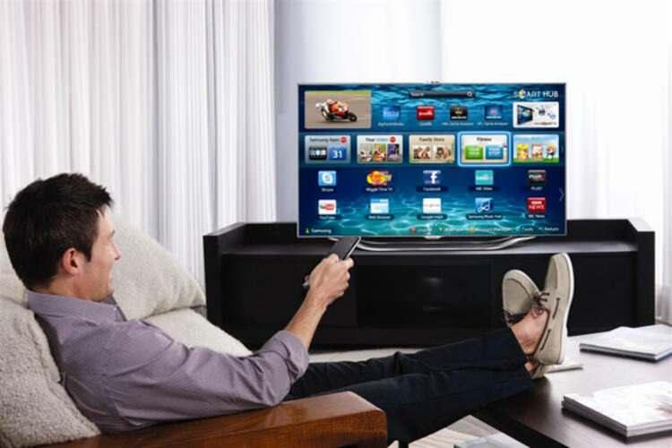 <p>HDR modellerinin yakın gelecekte standart hale gelmesi bekleniyor. Unutmamak gerek ki HDR TV'lerin nimetlerinden tam olarak faydalanmak için özel HDR içeriklerinin kullanılması gerek. Geleceğe yatırım yapmak istiyor ve mevcut HDR içeriklerini izlemek istiyorsanız HDR TV'leri mutlaka değerlendirmelisiniz.</p>
