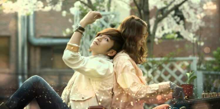 <p><span style="color:#800080"><strong>16- Love Rain (2012) IMDB: 8,0</strong></span></p>

<p>1970’li yıllardaki aşklar ile günümüzdeki modern toplumda moda olan aşkların nesiller boyu olan hikayesini gün yüzüne çıkaran bir dizidir.</p>

<p> </p>

<p> </p>
