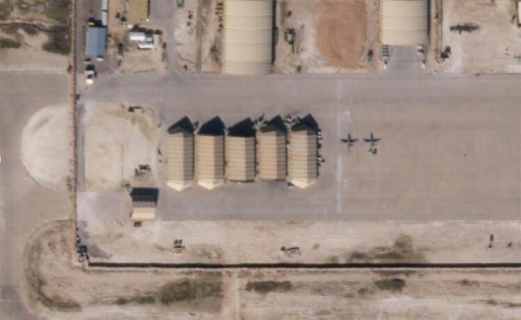 <p>İran, ABD'nin Irak'ta Enbar eyaletindeki Ayn el Esed hava üssüne ve Erbil'de Amerikan askerlerinin bulunduğu noktalara en az 22 füze attı.</p>
<p> </p>