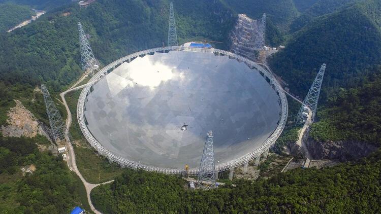 <p>Teleskop kademeli olarak uluslararası gökbilimcilere açılacak.</p>

<p> </p>
