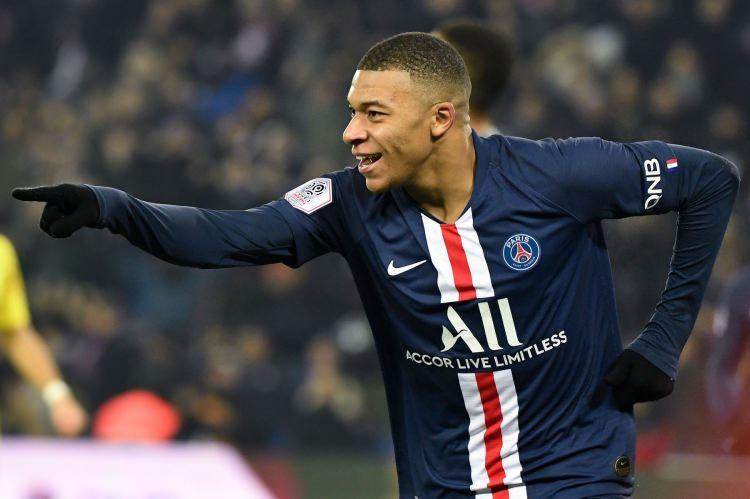 <p><strong>Kylian Mbappe</strong></p>

<p>265.2 Milyon Euro</p>
