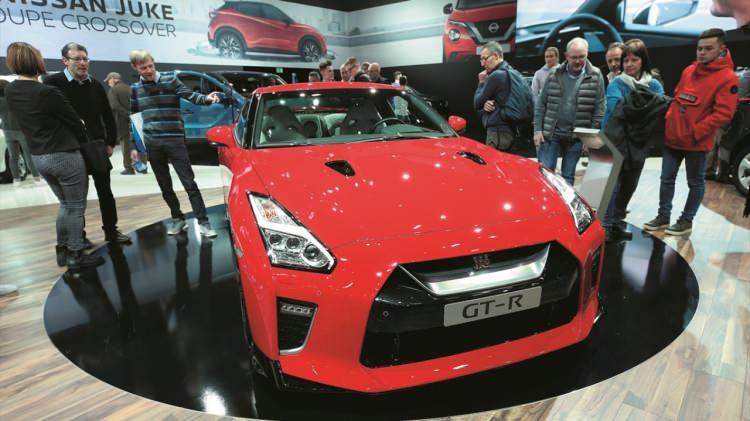 <p>Fuarda Nissan`nın GT-R modeli de yer aldı.<br />
</p>