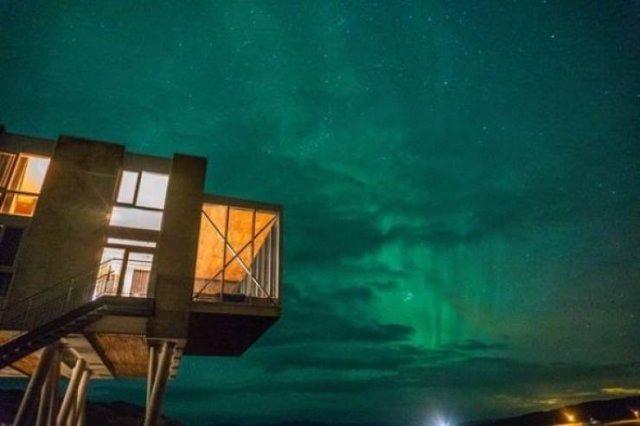 <p><strong>Northern Lights Bar (İZLANDA)</strong></p>