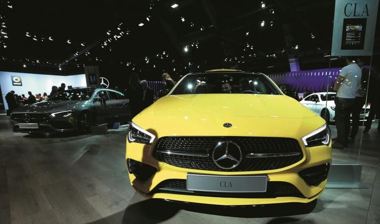 <p>Fuarda Mercedes`in GLA modeli de yer aldı.<br />
</p>
