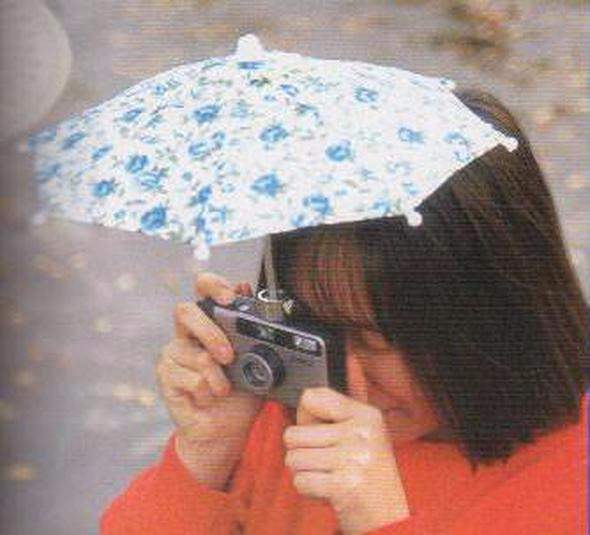 <p>Yağmurlu havalarda fotoğraf makinenizi koruyan şemsiye...</p>

<p> </p>
