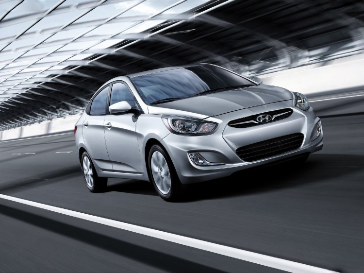 <p><strong>Hyundai Accent</strong> 28 bin 638 adet </p>
<p> </p>