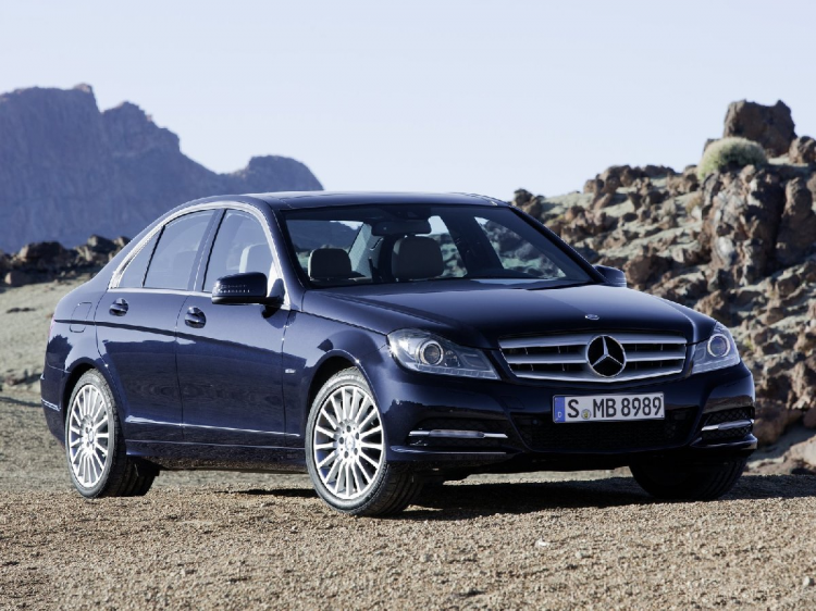 <p><strong>Mercedes C Serisi</strong> 24 bin 911 adet </p>
<p> </p>
<p> </p>