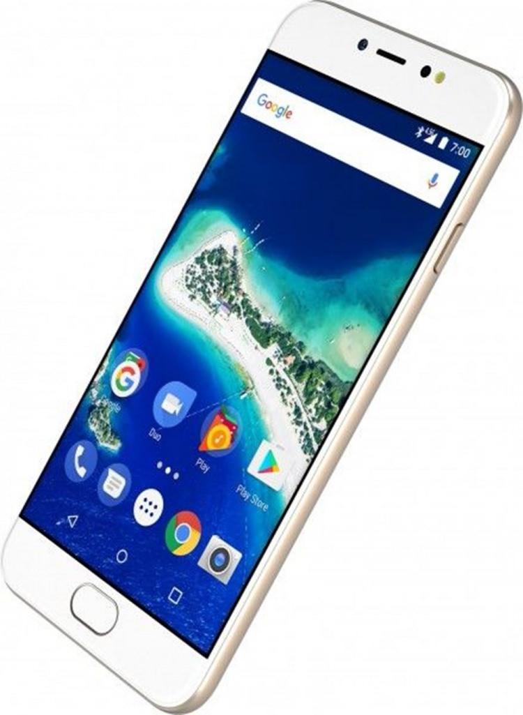 <p>General Mobile GM 6</p>

<p>5 inç ekran </p>
