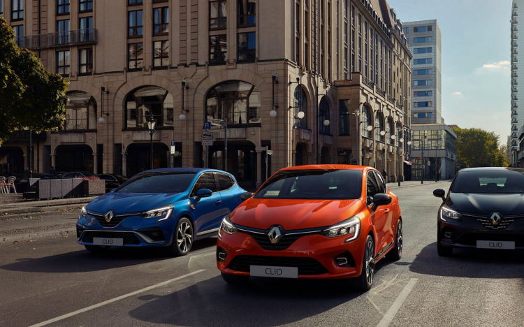 <p>2012 yılından bu yana Türkiye’nin en çok tercih edilen ilk 3 modeli arasında yer alan Clio IV, 2019 yılını ise 24 bin 213 satış adedi ile Türkiye model sıralamasında 2. sırada tamamladı.</p>

<p> </p>

