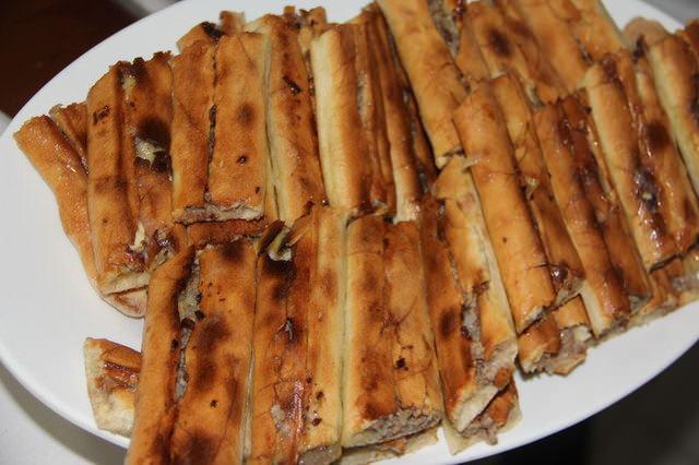 <p>55. Samsun: Bafra pidesi<br />
<br />
 </p>
