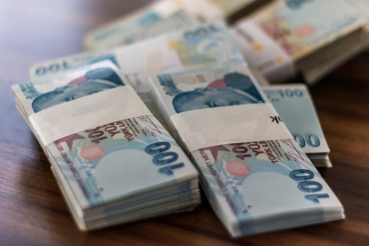 Faiz indi bir ev parası vatandaşta kaldı!
