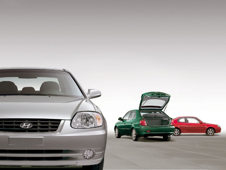 <p>Hyundai Accent 1.5 CRDI Admire 2006 </p>

<p><strong>29.200 TL</strong></p>

<p> </p>
