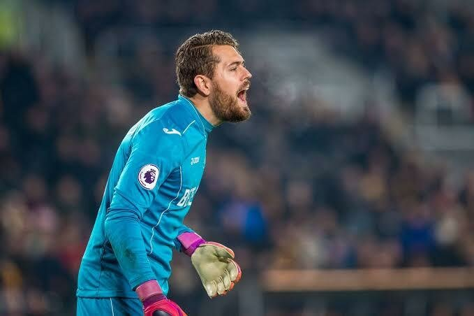 <p>KRISTOFFER NORDFELDT</p>
<p><strong>Yeni takımı</strong>: Gençlerbirliği<br />
<strong>Eski takımı:</strong> Swansea</p>