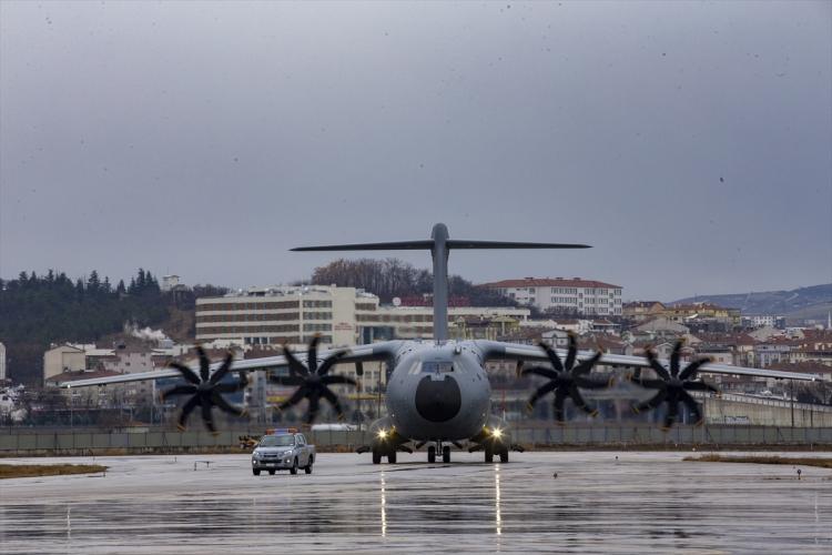 Çin'deki Türk vatandaşlarını tahliye operasyonu başlıyor