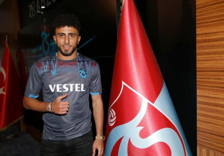 <p>40. Bilal Başacıkoğlu (Orta saha) - Trabzonspor</p>
<p>Trabzonspor, Bilal Başacıkoğlu ile 2,5 yıllık sözleşme imzalandığını açıkladı.</p>