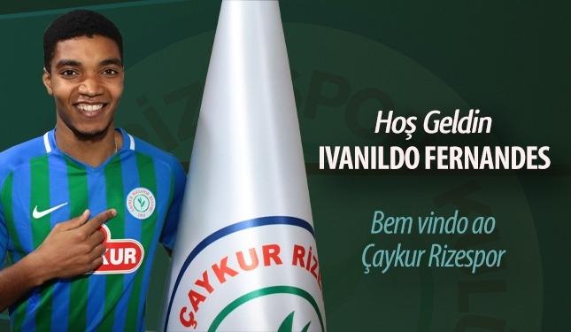<p>33. Ivanildo Fernandes (Stoper) - Çaykur Rizespor</p>
<p>Çaykur Rizespor, Trabzonspor ile sözleşmesini fesheden 23 yaşındaki Portekizli savunma oyuncusu Ivanildo Fernandes`i sezon sonuna kadar kiraladı.</p>