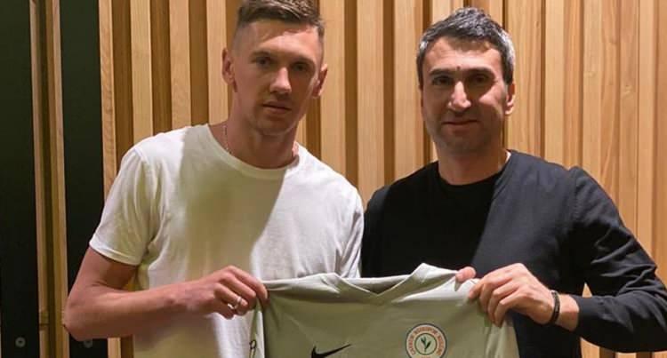 <p>6. Denys Harmash (orta saha) Çaykur Rizespor</p>
<p>Çaykur Rizespor, Dinamo Kiev`de forma giyen 29 yaşındaki orta saha oyuncusu Denys Harmash`ı sezon sonuna kadar kiralık olarak kadrosuna kattı.</p>