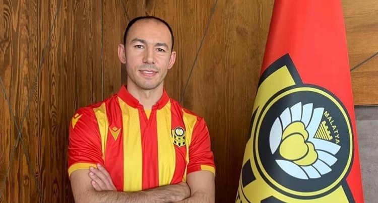 <p>1. Umut Bulut (Forvet) - BtcTurk Yeni Malatyaspor</p>

<p>BtcTurk Yeni Malatyaspor, Kayserispor ile yollarını ayıran 36 yaşındaki golcü oyuncu Umut Bulut`u 1,5 yıllığına kadrosuna kattı.</p>
