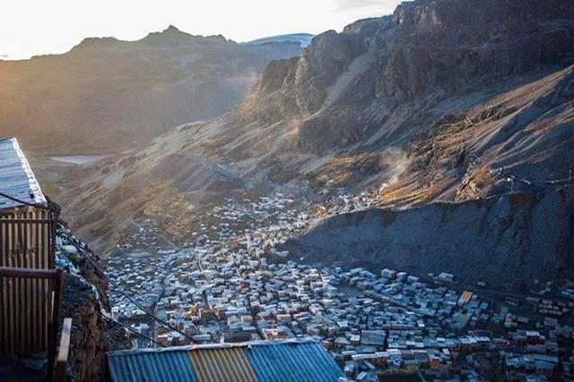 <p>Bu keşif insanların yüksek irtifalarda yaşamaya genetik olarak uyum sağlayabildiği anlamına gelebilir.</p>
