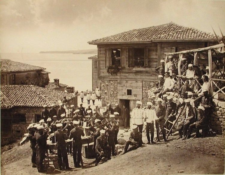 <p>Şimdiki Avcılar'a bağlı Ambarlı Köyü</p>
<p> </p>