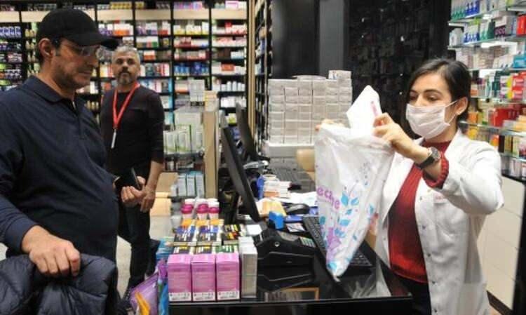 İstanbul'da virüs korkusu! Kutu kutu satın alıyorlar