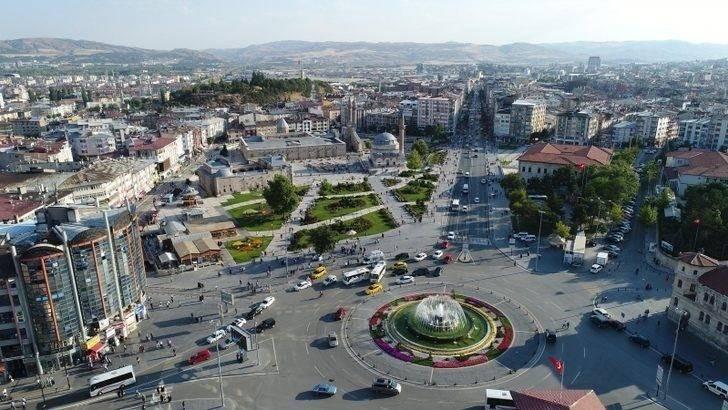 <p>SİVAS:  638 bin 956 kişi.</p>

<p> </p>
