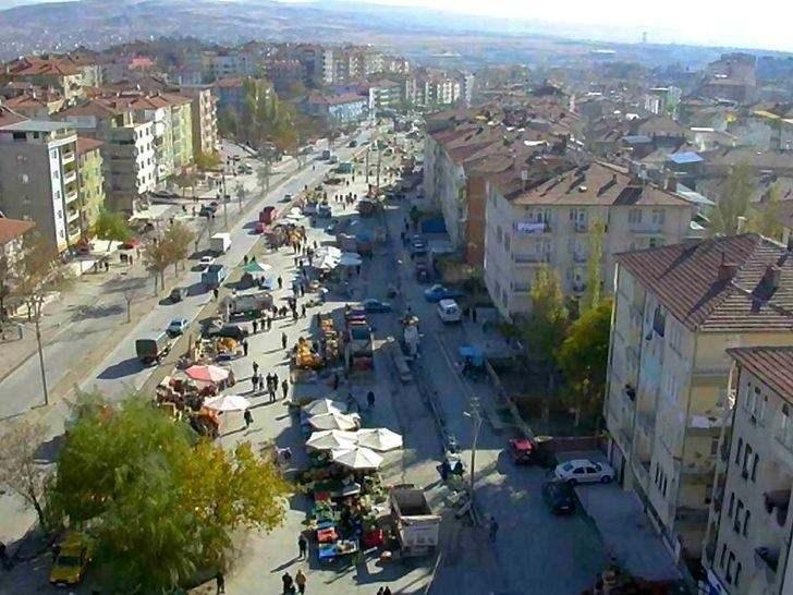 <p>KIRIKKALE:  283 bin 017 kişi.</p>

<p> </p>

