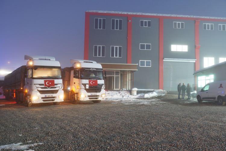 <p>Özgün tasarımının sağladığı avantajla sağ ve sol elle de kullanılabilen bomba atarda görüş ve aydınlatma sistemleri takılabilecek tertibat bulunuyor.</p>