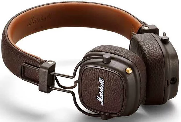 <p><strong>MARSHALL Major 3</strong></p>

<p>Ses Çıkışı: Stereo</p>

<p>Bağlantı Tipi: Kablosuz</p>

<p>Hassasiyet: 97 dB</p>

<p>Empedans: 32 Ohm</p>

<p>Mikrofon: Var</p>

<p>Uzaktan Kumanda: Var</p>

<p>Sürücü Çapı: 40 mm</p>

<p>Kullanım Mesafesi: 10 m</p>

<p>Fiyat: 999 TL</p>

<p> </p>
