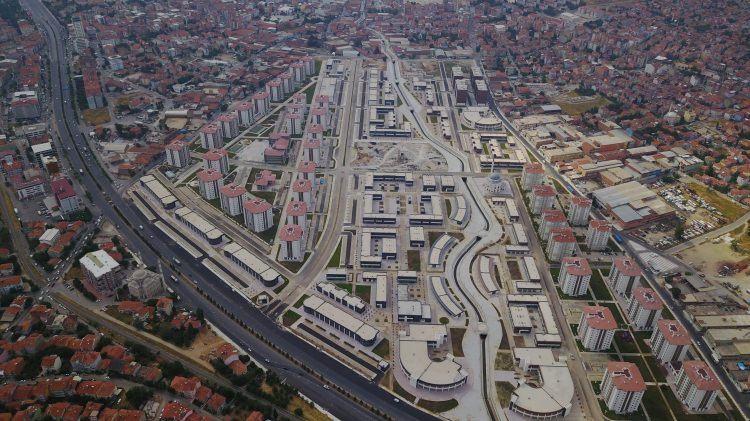 <p>UŞAK:  370 bin 509 kişi.</p>

<p> </p>
