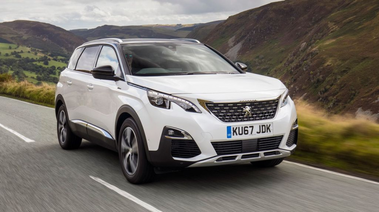 <p><strong>HER PEUGEOT’TA KAMPANYA VAR</strong></p>

<p>Peugeot 3008'in yanı sıra standart yedi koltuklu, segmentinde tek 1,5 lt BlueHDi Dizel motorlu Peugeot 5008 modellerinde 90.000 TL için 36 ay %0,69 faizli kredi kampanyası sunuluyor.</p>
