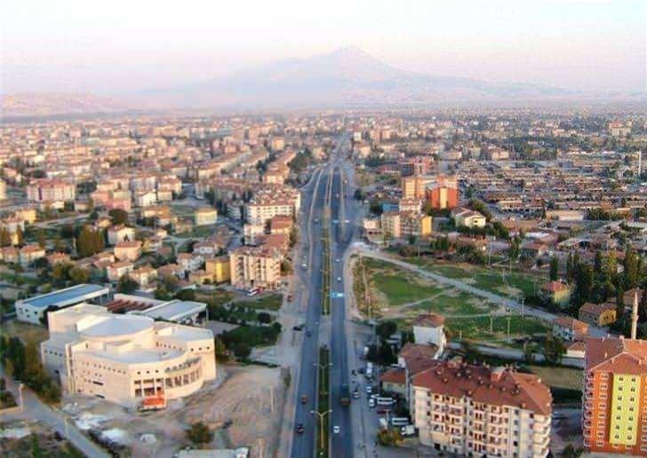 <p>AKSARAY:  416 bin 367 kişi.</p>

<p> </p>
