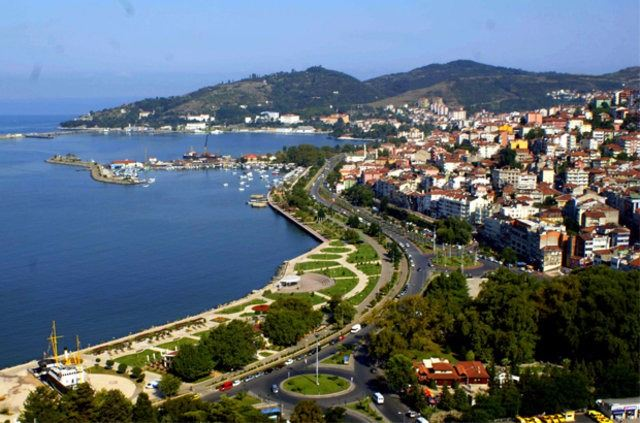 <p><strong>Ereğli, Zonguldak</strong><br />
Nüfus: 174.619</p>
