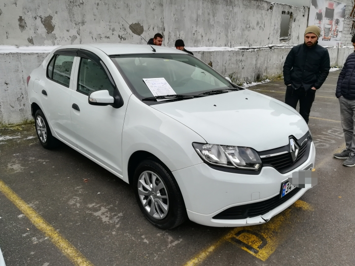 <p><strong>Renault Symbol</strong> 1.5 DCI Autletique 2010 39.500 TL</p>