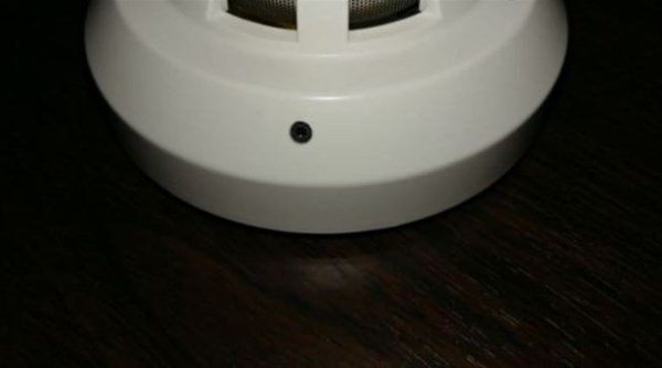 <p>Yerinden söktükleri sensörün içini açınca ise neye uğradıklarını şaşırdılar. </p>
<p> </p>