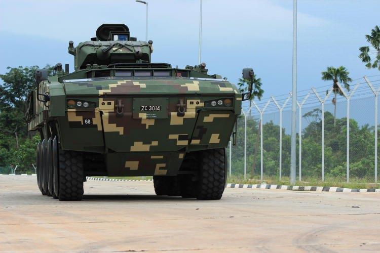 <p>FNSS Savunma Sistemleri AŞ'nin, Malezya Silahlı Kuvvetlerinin ihtiyacını karşılamak üzere 8x8 tekerlekli zırhlı muharebe aracının tasarım, geliştirme, üretim ve lojistik desteğine ilişkin olarak Malezyalı iş ortağı DRB Hicom Defense Technologies Sdn Bhd. (DEFTECH) firması ile 2011'den bu yana yürüttüğü projenin sonuna gelindi.</p>

<p> </p>
