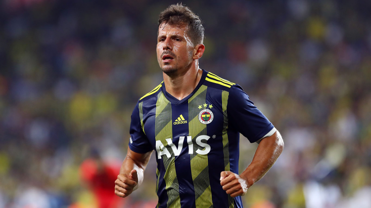 <p>Emre Belözoğlu - İstanbul</p>
