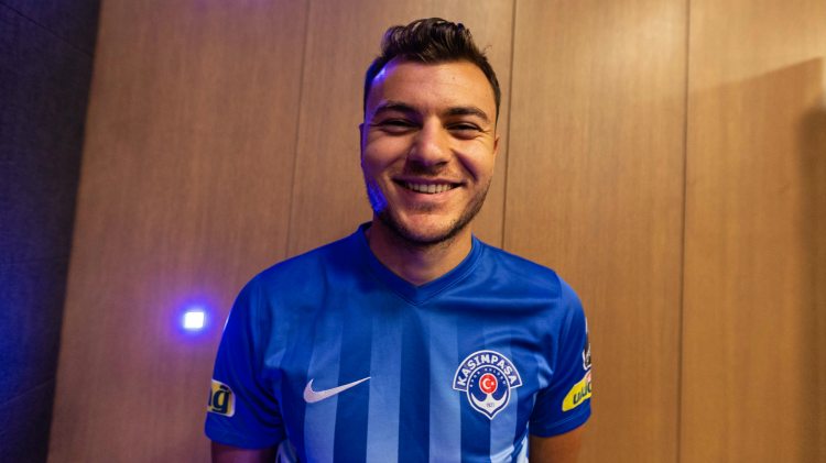 <p>Yusuf Erdoğan - Isparta</p>

<p> </p>

