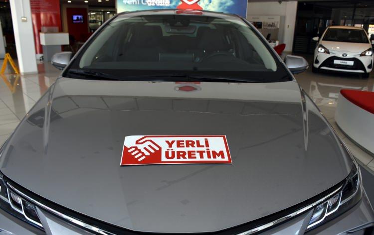 <p>Geçen yılın son 3 ayında otomobil ve hafif ticari araç pazarında 197 bin 751 satış rakamına ulaşan sektör, 2020'ye de iyi başladı.</p>