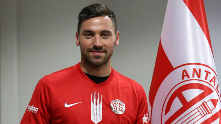 <p>Sinan Gümüş - Rize</p>

<p> </p>

