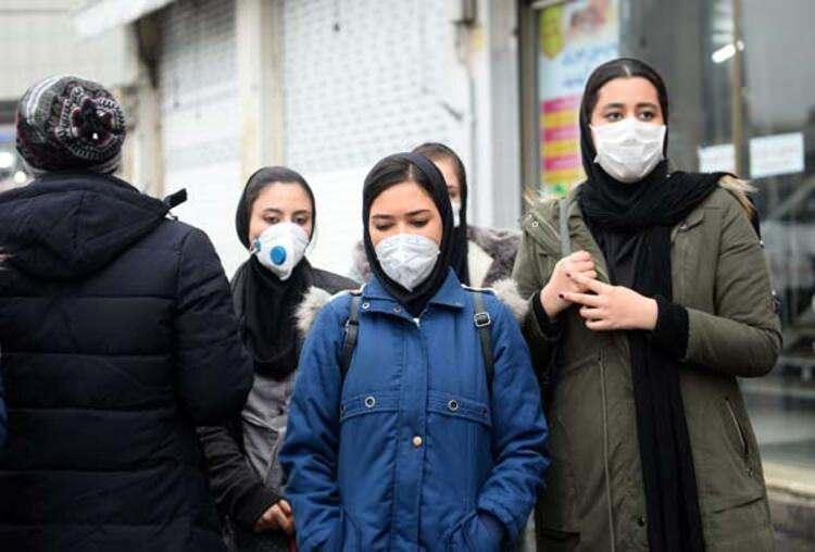 <p>Irak Sivil Havacılık Kurumu da İran ile uçak seferlerinde herhangi bir aksamanın veya iptalin söz konusu olmadığını kaydetti.</p>
<p> </p>