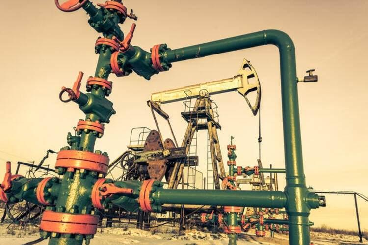 <p>32- Türkiye </p>
<p>Petrol Üretimi: 245.000 bbl<br />
<br />
Yağ Tüketimi: 845.000 bbl<br />
<br />
Kanıtlanmış Petrol Rezervleri: 388.500.000 bbl</p>
