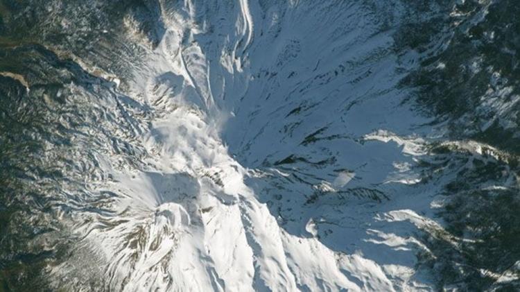 <p>Shasta Dağları (Kaliforniya) </p>

<p> </p>

