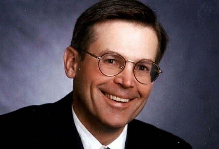 <p>14: Jim Walton - ABD</p>
<p> </p>