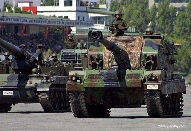 <p>M 52T Kundağı Motorlu Obüs<br />
<br />
 </p>

