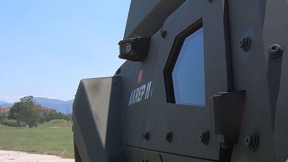 <p>Koç Topluluğu şirketlerinden Otokar, 1995'te geliştirdiği, yurt içinde ve ihracat pazarlarında kendini kanıtlayan Akrep zırhlı araç ailesini baz alarak tasarladığı yeni nesil Akrep II zırhlı araç ürün ailesini ilk kez bu yılki 14'üncü Uluslararası Savunma Sanayii Fuarı'nda (IDEF'19) tanıttı.</p>
<p> </p>
