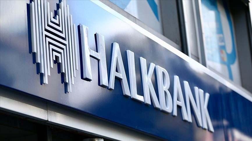 <p>Halkbank'ın promosyon tutarı, 1500 TL'ye kadar brüt maaşlarda 500 TL, 1500 TL-2 bin 500 TL arası brüt maaşlarda 625 TL, 2 bin 500 TL ve üstü brüt maaşlarda 750 TL olacak. Ödemeler tek seferlik yapılacak, uygulamadan yararlanan emekliler maaşlarını 3 yıl boyunca Halkbank'tan alma taahhüdü verecek.</p>
<p> </p>