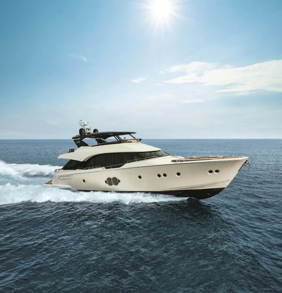 <p>MONTE CARLO YACHT 80</p>

