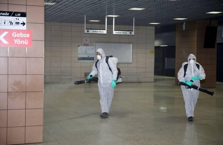 <p>Profesyonel ekiplerce gerçekleştirilen çalışmalarda, gümüş iyon teknolojisi ile insan sağlığına zarar vermeyen ürünler kullanıldığı kaydedildi.</p>
<p> </p>
