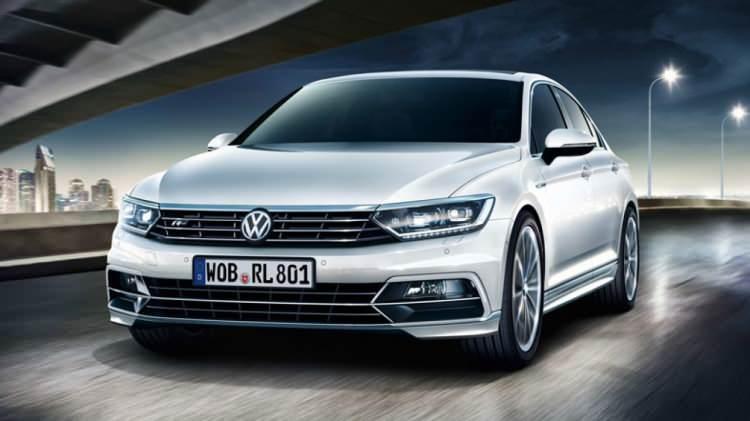 <p><strong><span style="color:#FF8C00">BİNEK ARAÇ SATIŞLARINDA </span><a href="http://otomobil.haber7.com/etiket/passat" target="_blank"><span style="color:#FF8C00">PASSAT</span></a><span style="color:#FF8C00">, CLİO VE FOCUS YİNE İLK 3'TE</span></strong></p>

<p>Ocak ayında ikinci el online pazarda en çok tercih edilen ilk 10 markanın en çok satan binek modeli sıralamasında Volkwagen'in Passat modeli 6 bin 497 adetle başı çekti.  </p>
